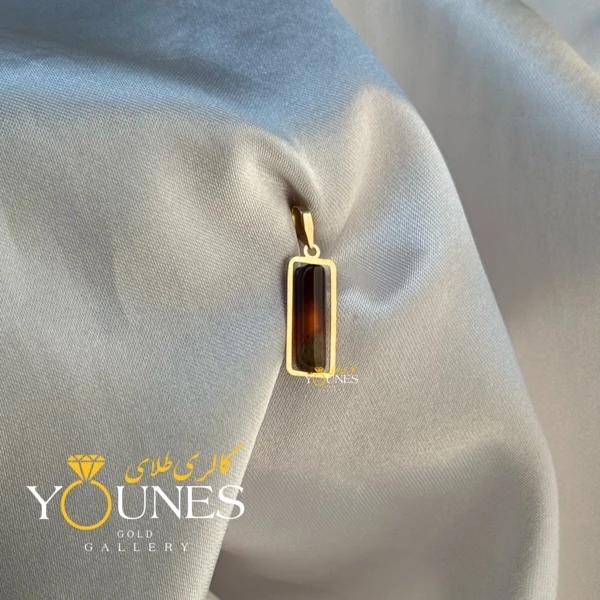 آویز طلا سنگ عقیق قرمز و سیاه